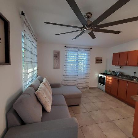 Aguadilla Sunrise Apt With Ac Wifi 8 Minute Walk From Crashboat Beach Kültér fotó